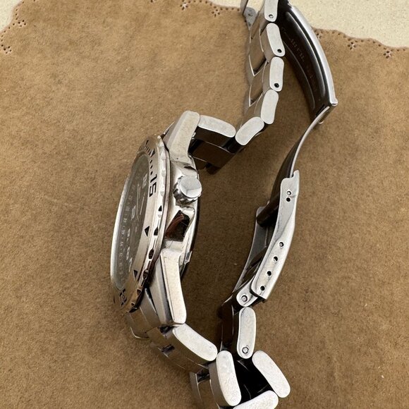 Vintage Eddie Bauer Men's Diving Watch Model LG 0133 Interchangeable straps - Picture 4 of 8